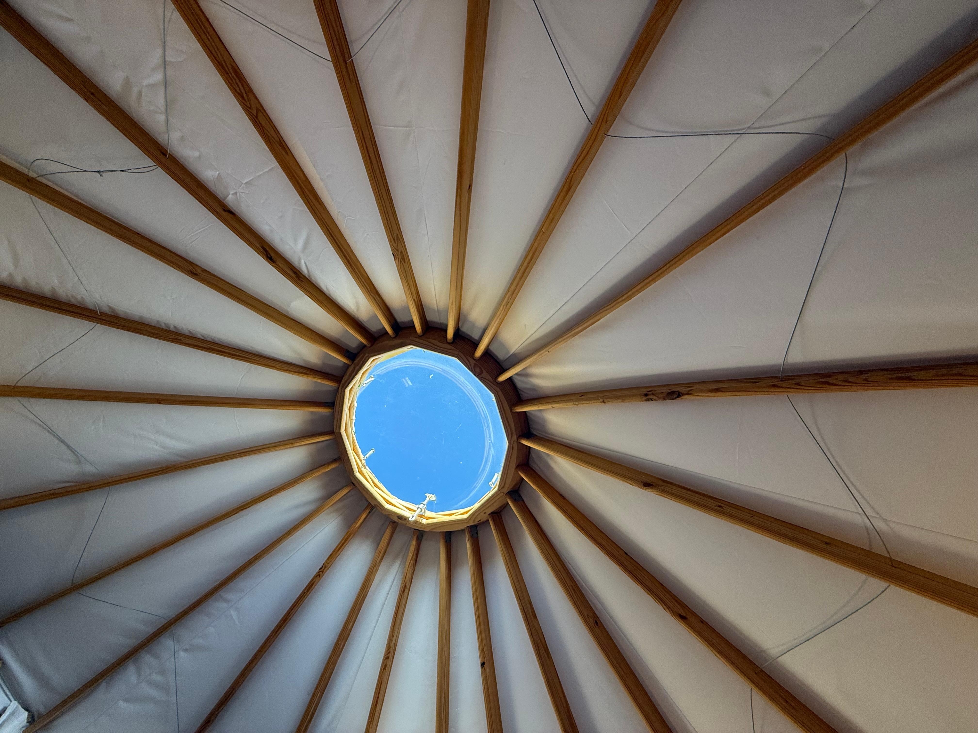 The ceiling of the Yurta 