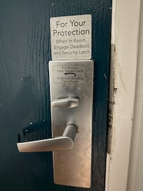 Deadbolt didn’t work well - we were nervous all night