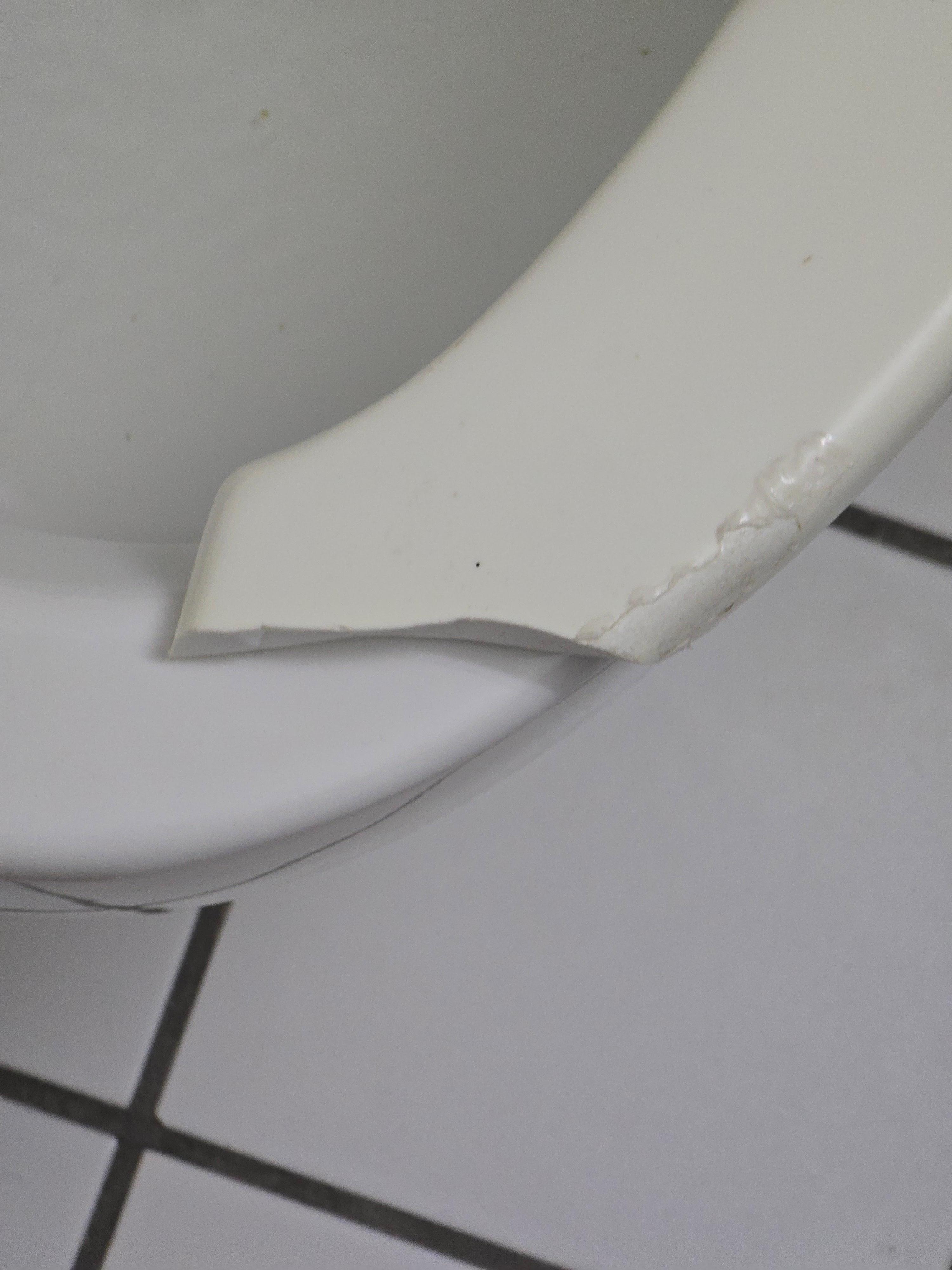 The broken toliet seat they claim isnt broken