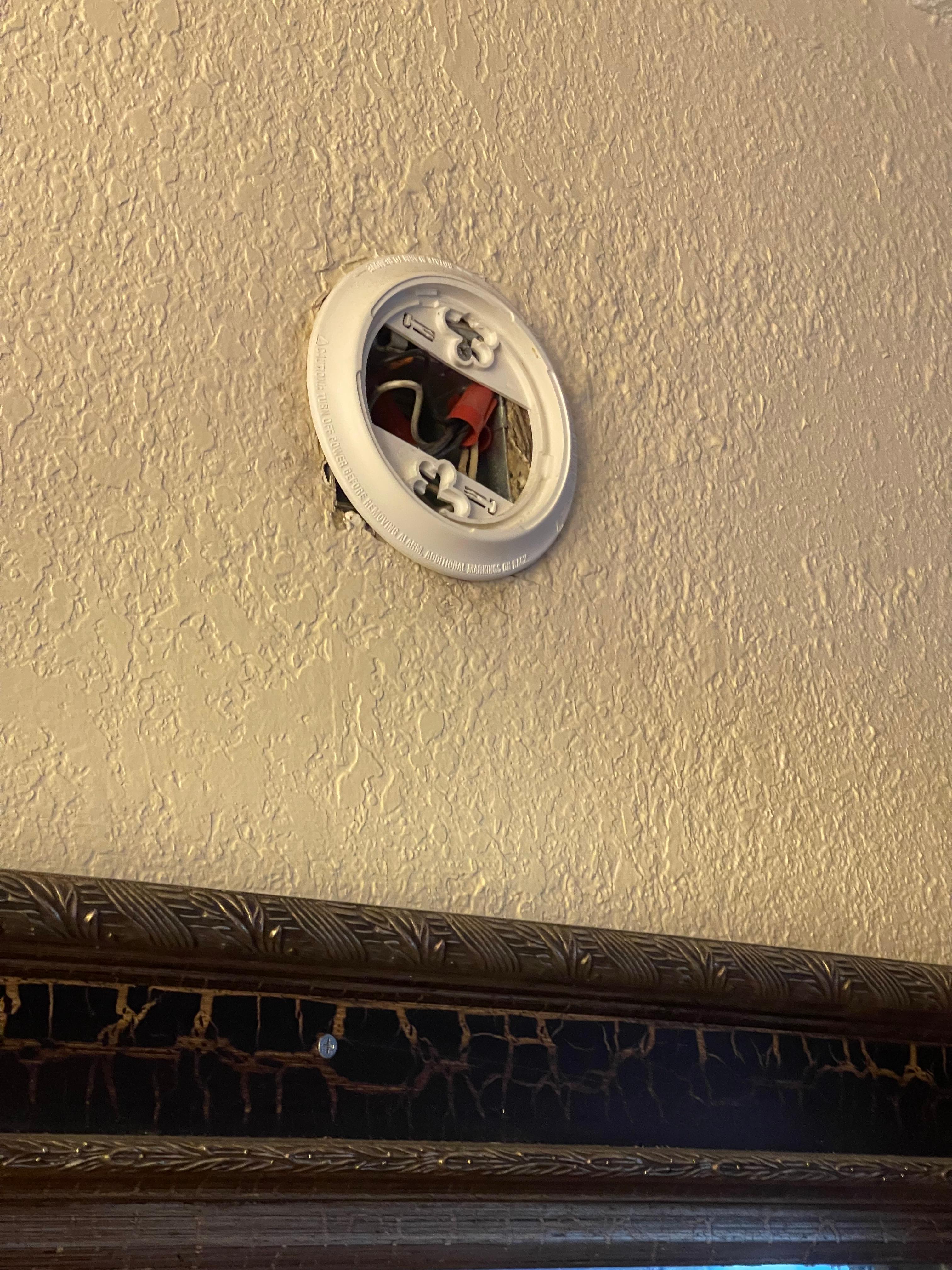 Missing smoke detector 