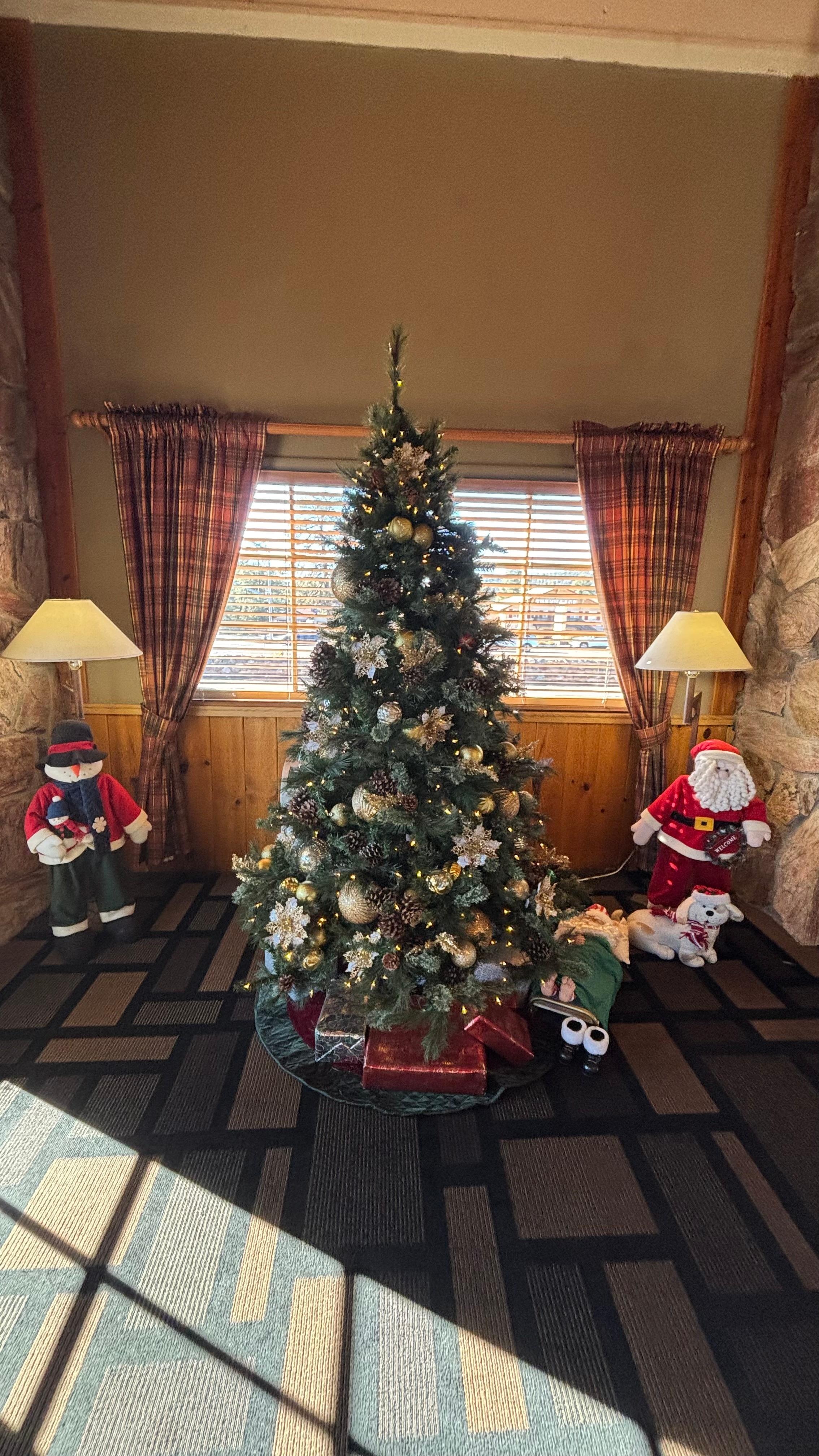 We loved all the decorations! 