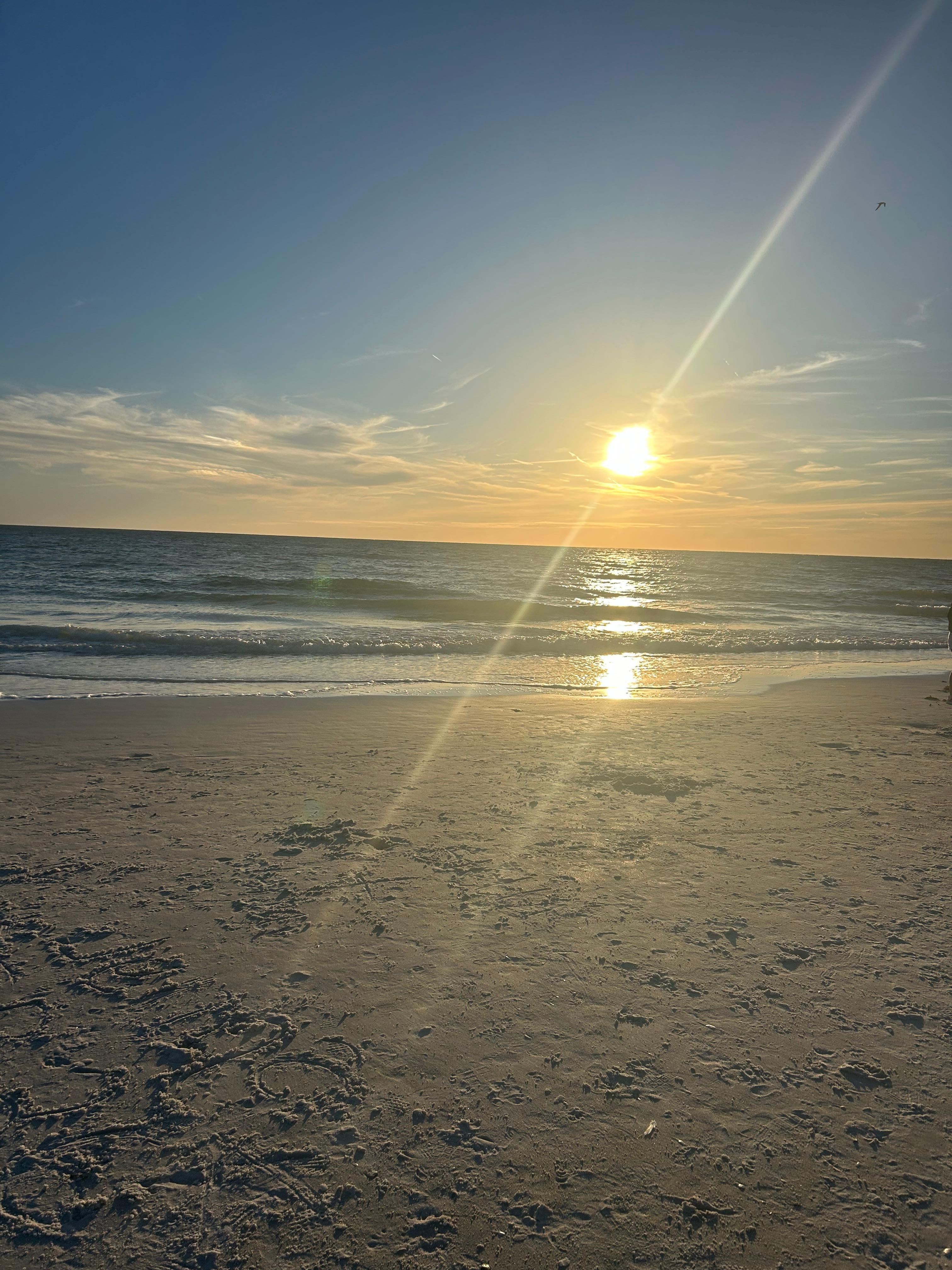 Sunsets are beautiful 