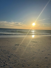 Sunsets are beautiful