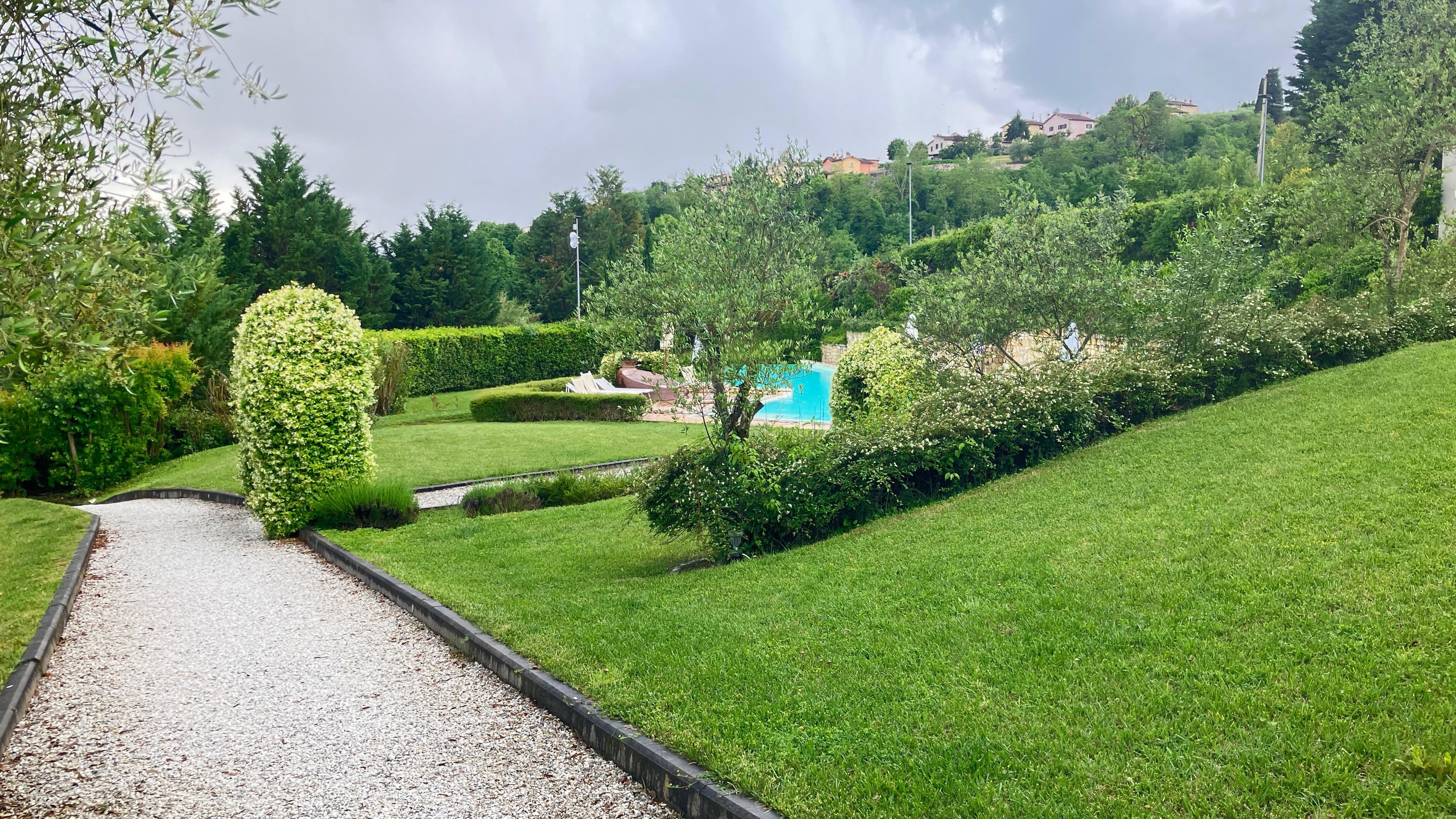 Well kept grounds
