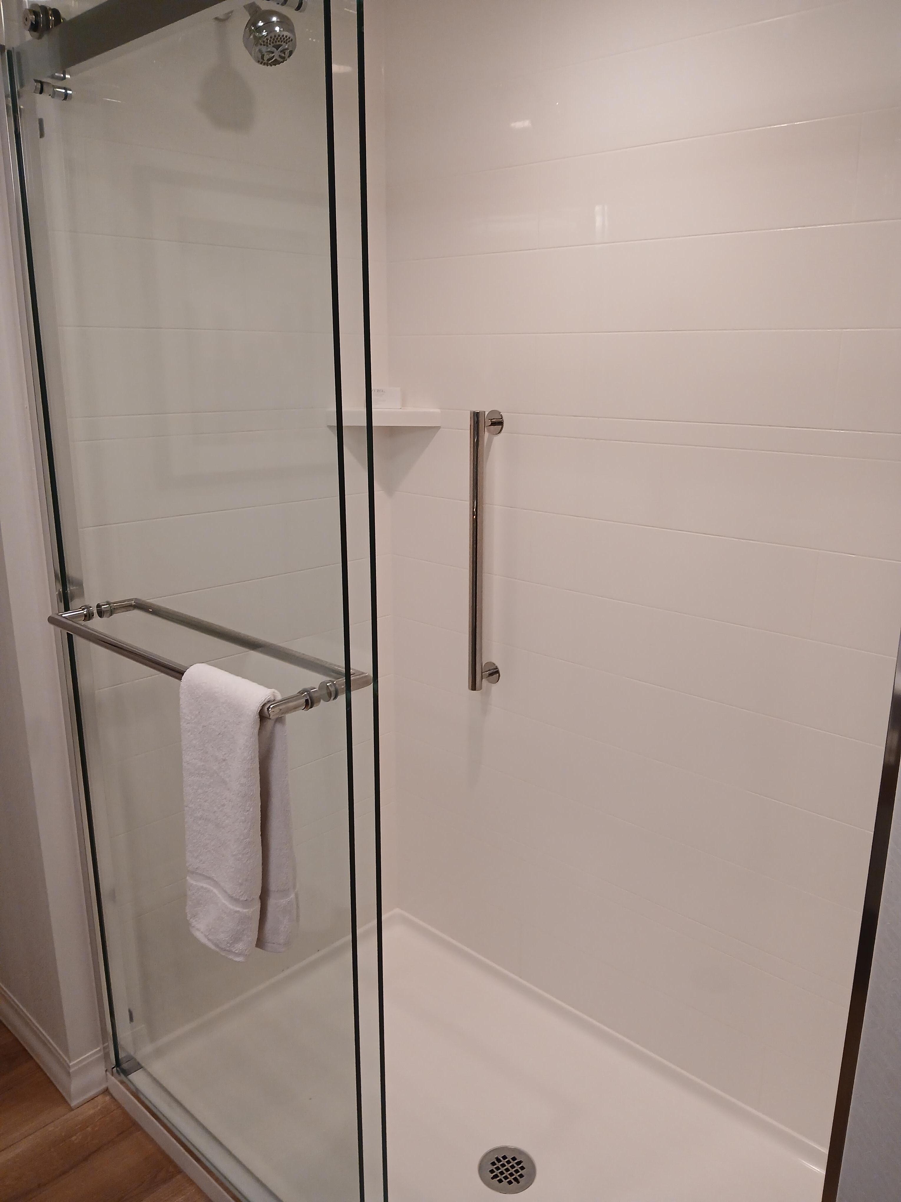 Excellent shower
