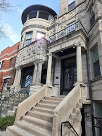 Front of building. Off street parking