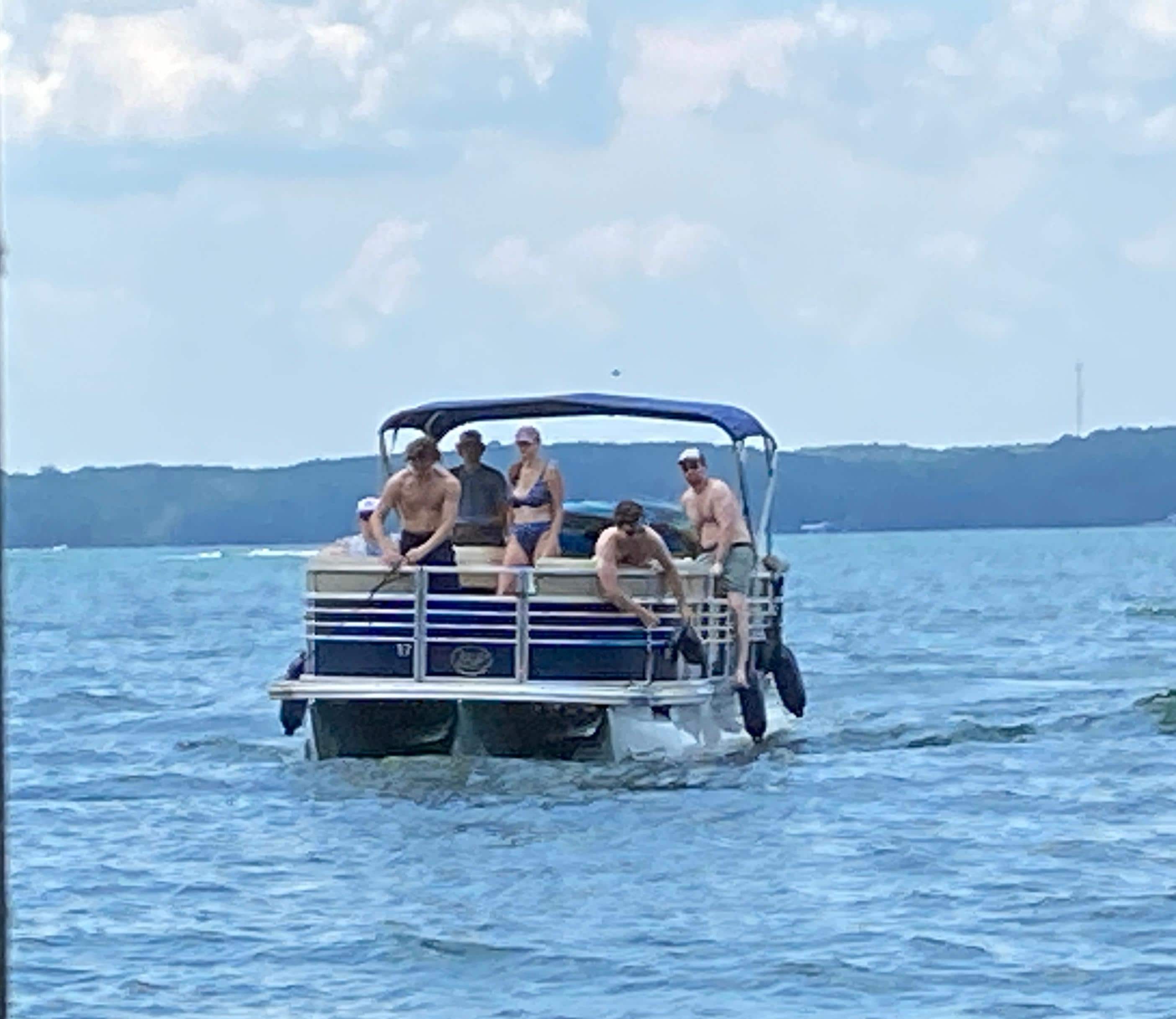 Pontoon Rental
