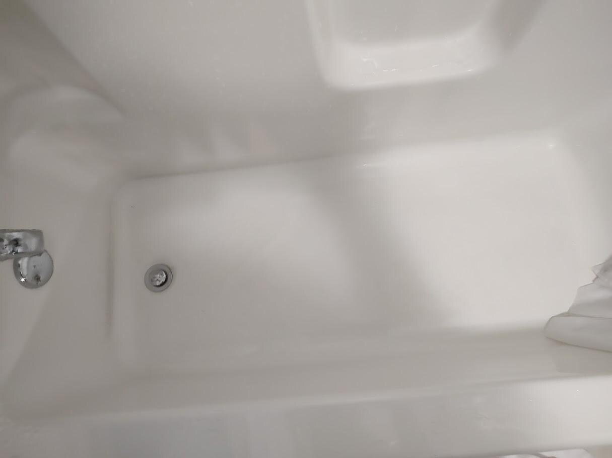 Tub wasn't clean