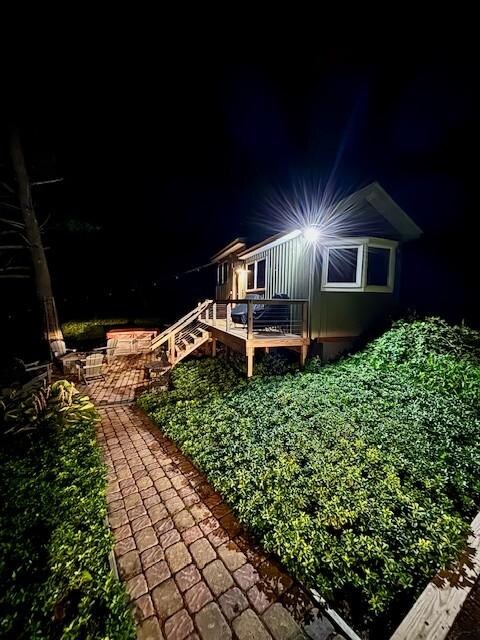 Arrival After Dark. The light was left on for us!