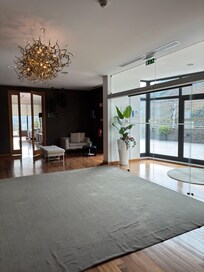 Beautiful hotel lobby!