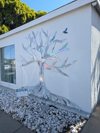 The window next to the tree is the main window in the suite