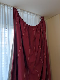 外れていたカーテン