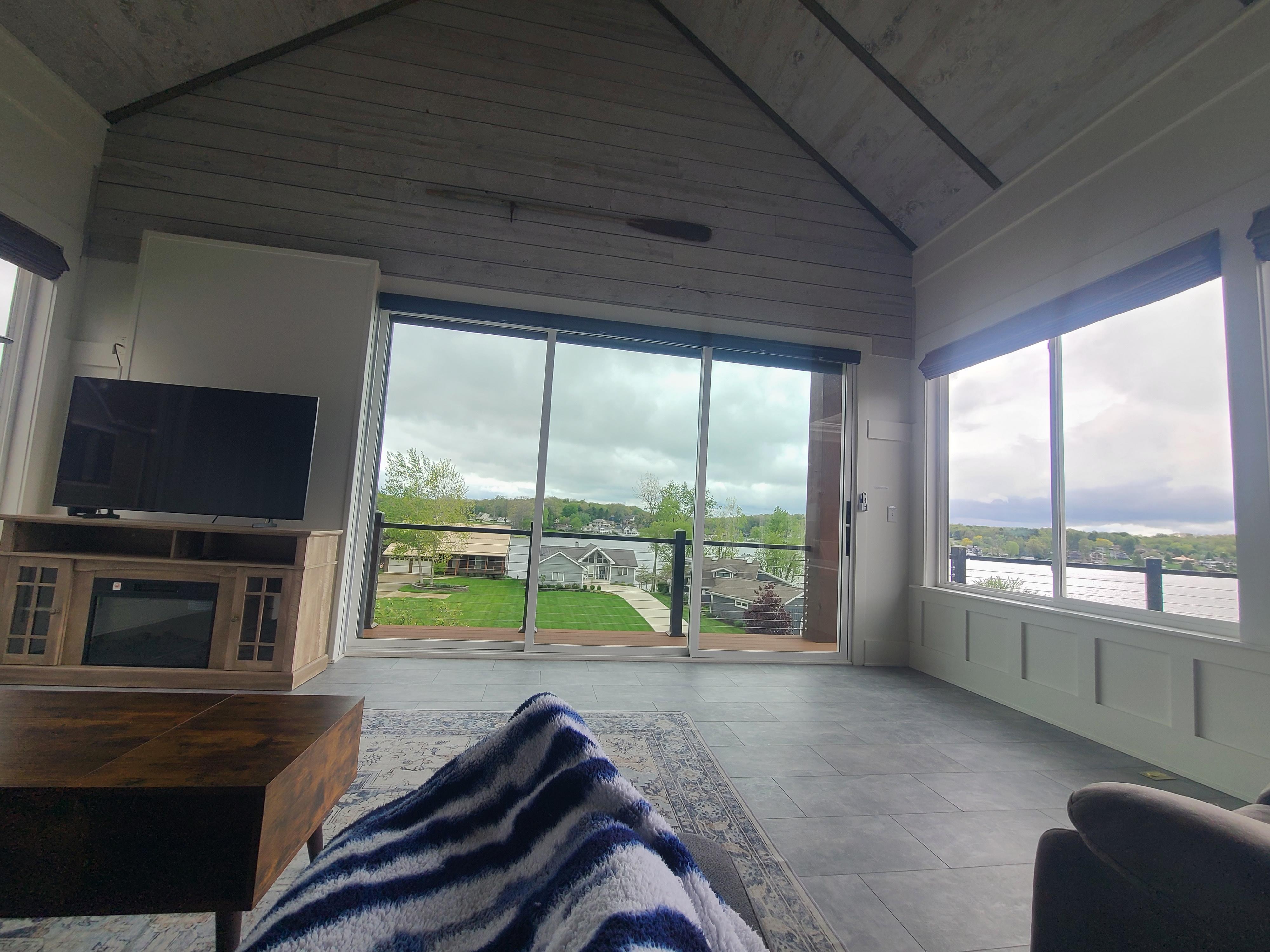 Cozy vibes on overcast days 