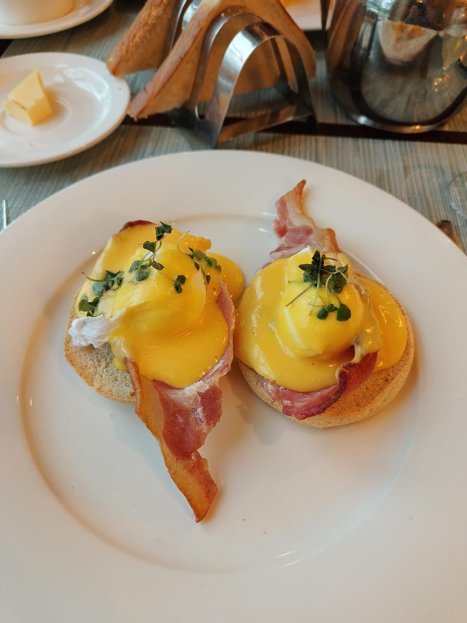 Eggs Benedict 