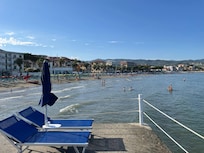 La plage a 30 sec de l’hôtel