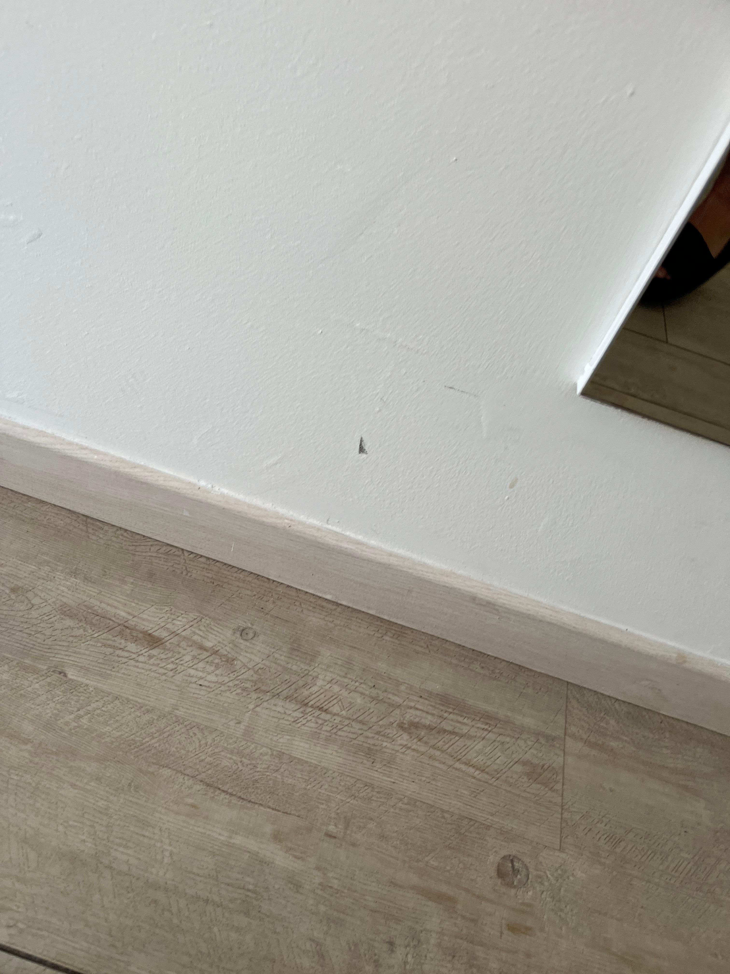 Weird wall stain 