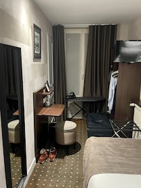 Habitación con ventana grande!