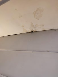 plafond don provient la fuite