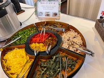 朝食にあった 鶏飯。