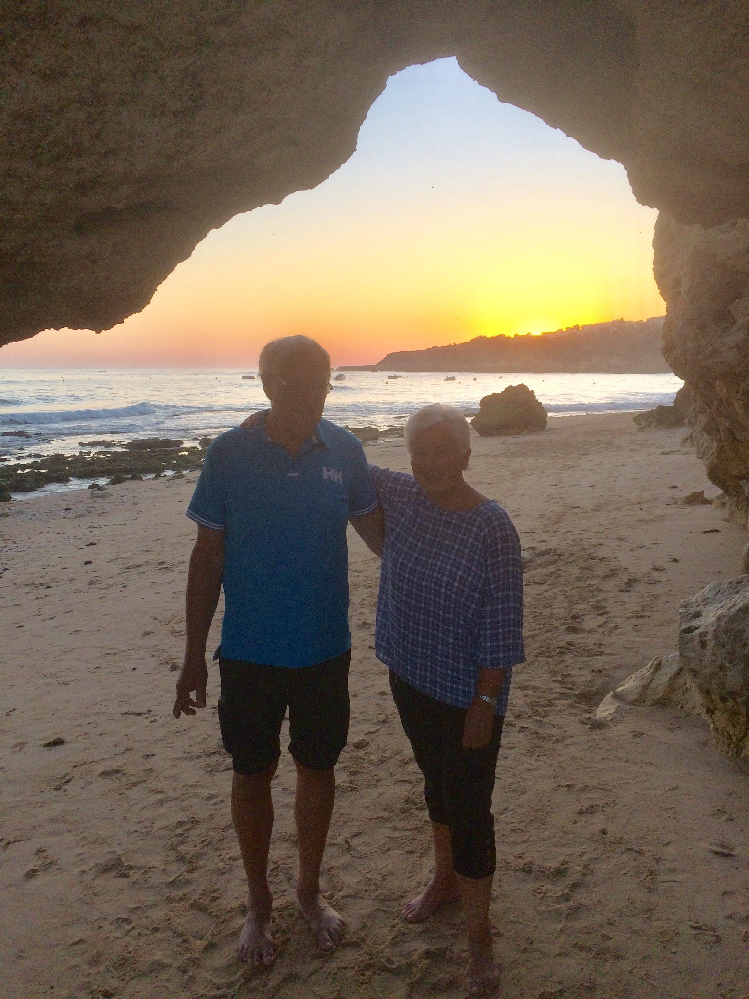 Velkommen til strandresteuranten ved solnedgang 