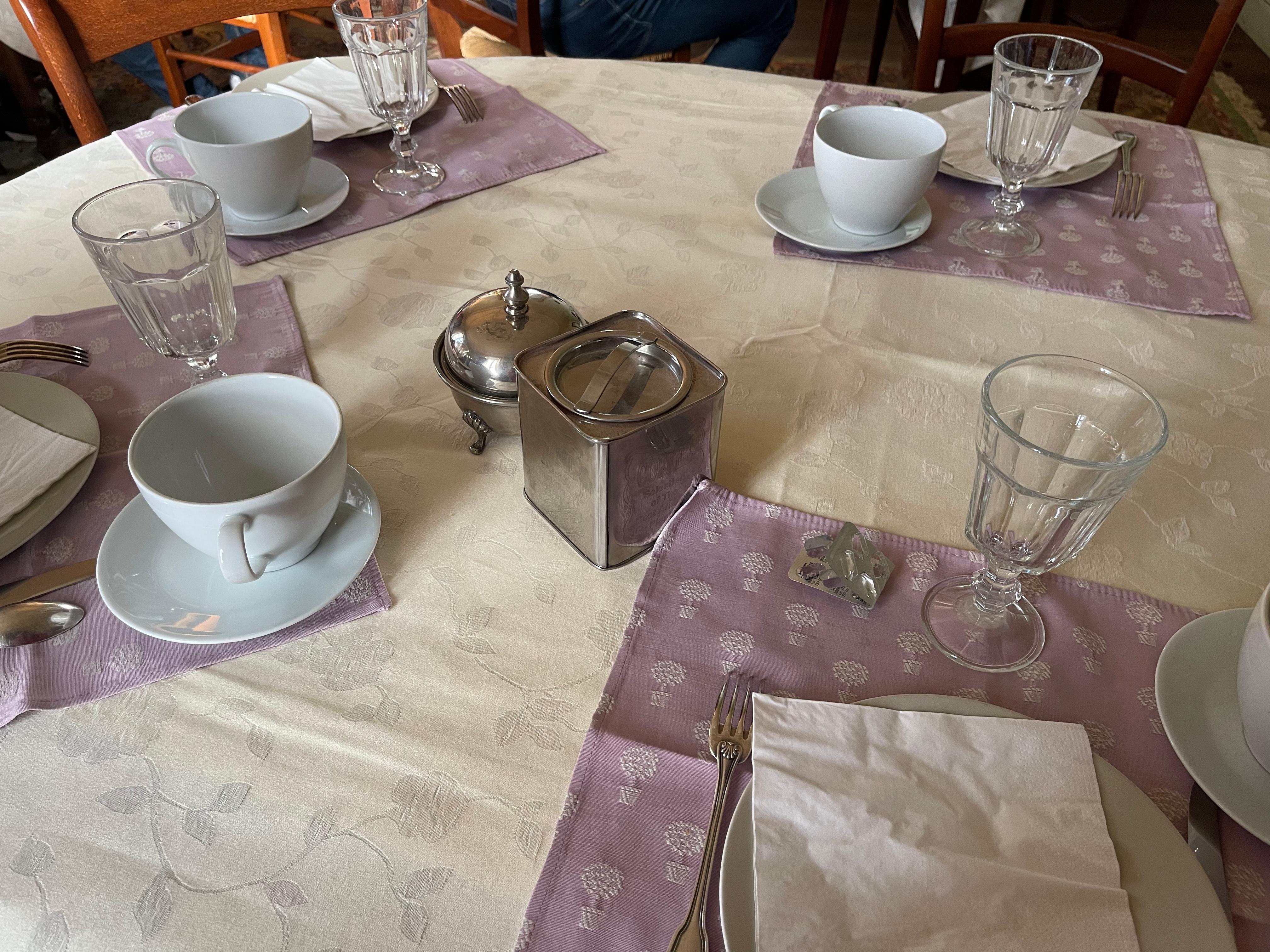 Table du petit déjeuner 