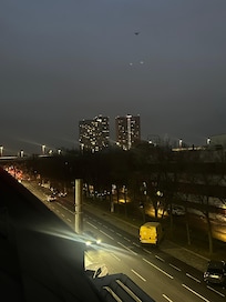 Petite vue de la fenêtre (nuit à 16h30 attention😅)