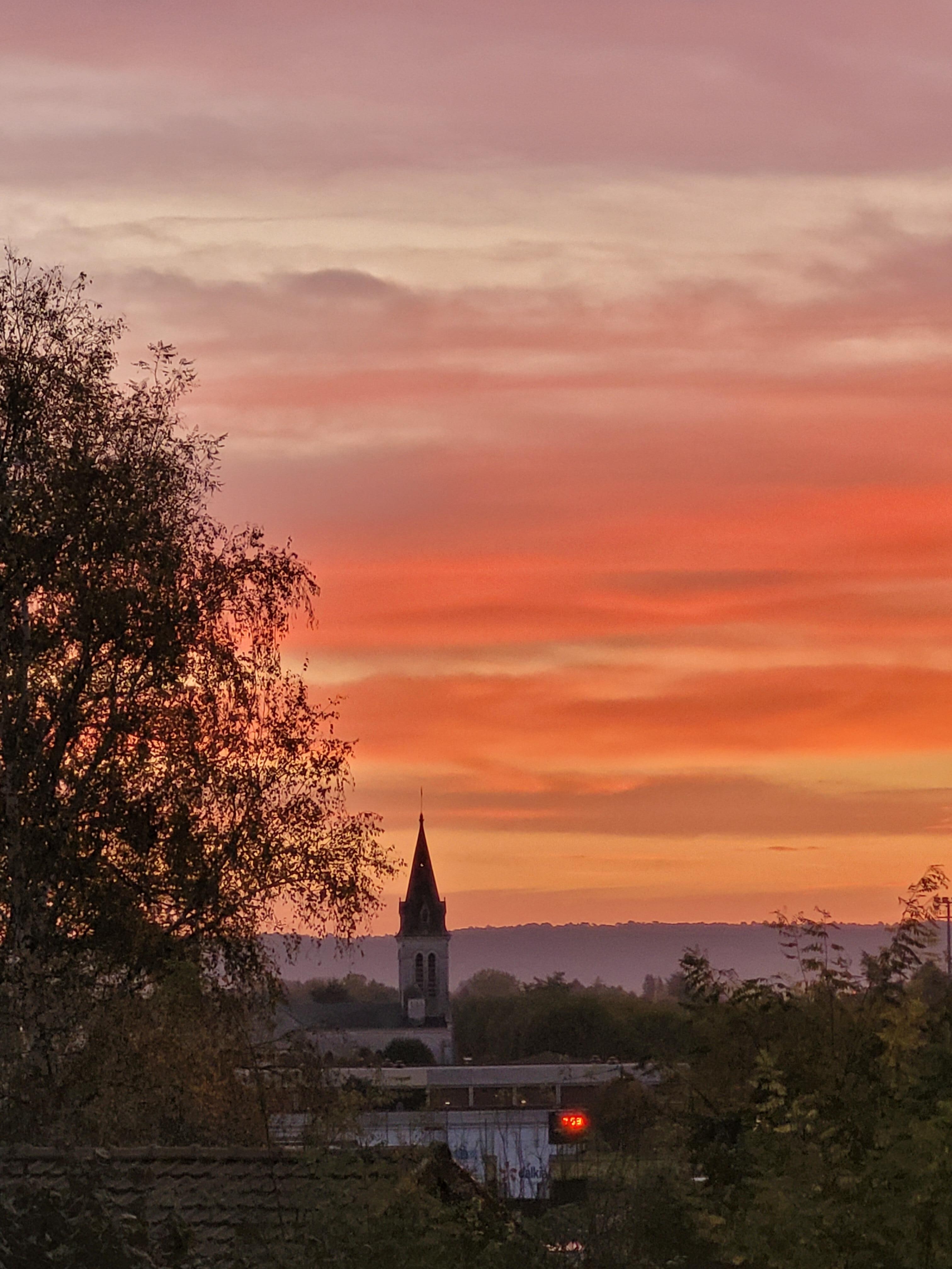 Trelissac au lever du soleil 