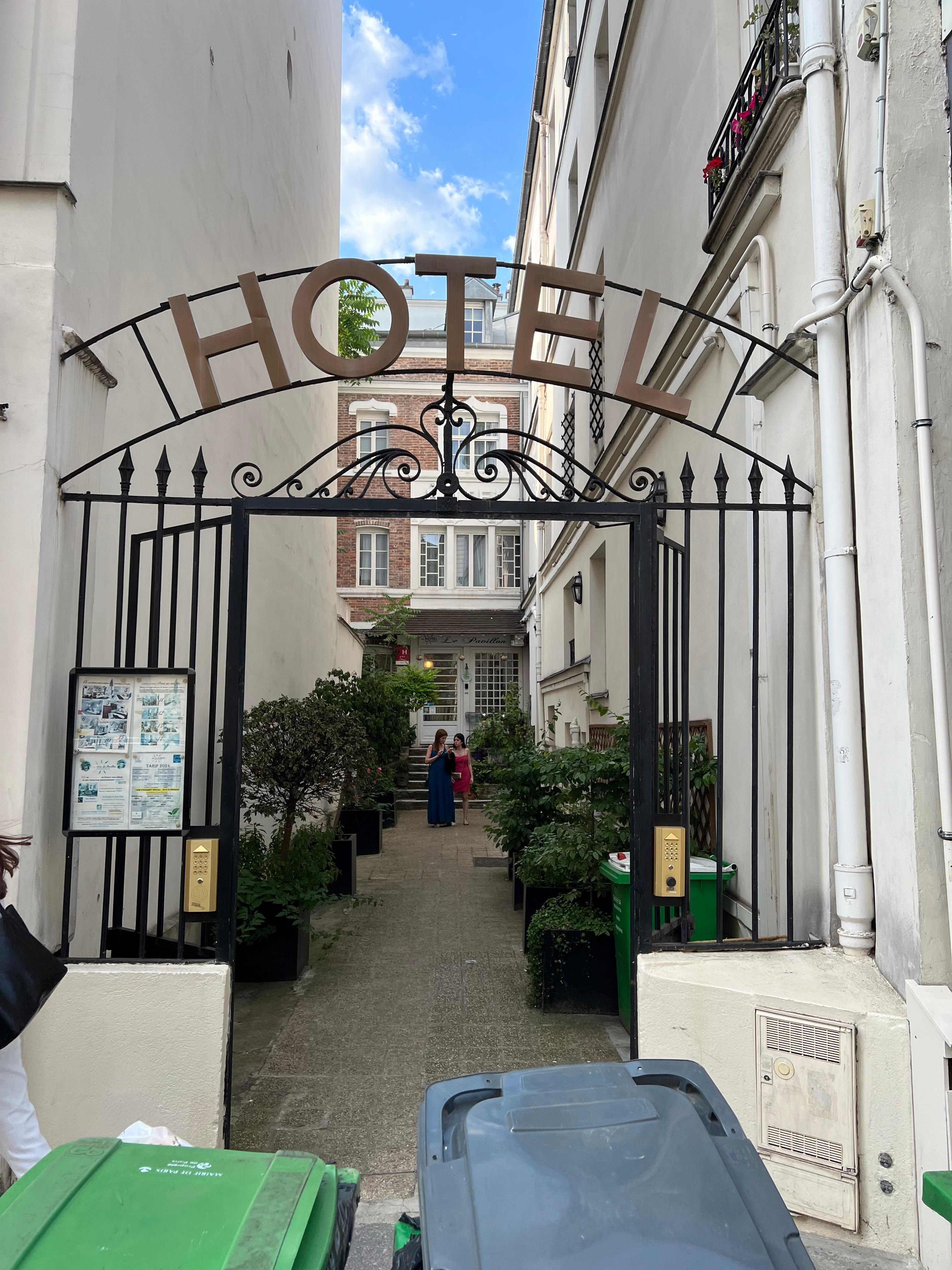 Entrada do hotel