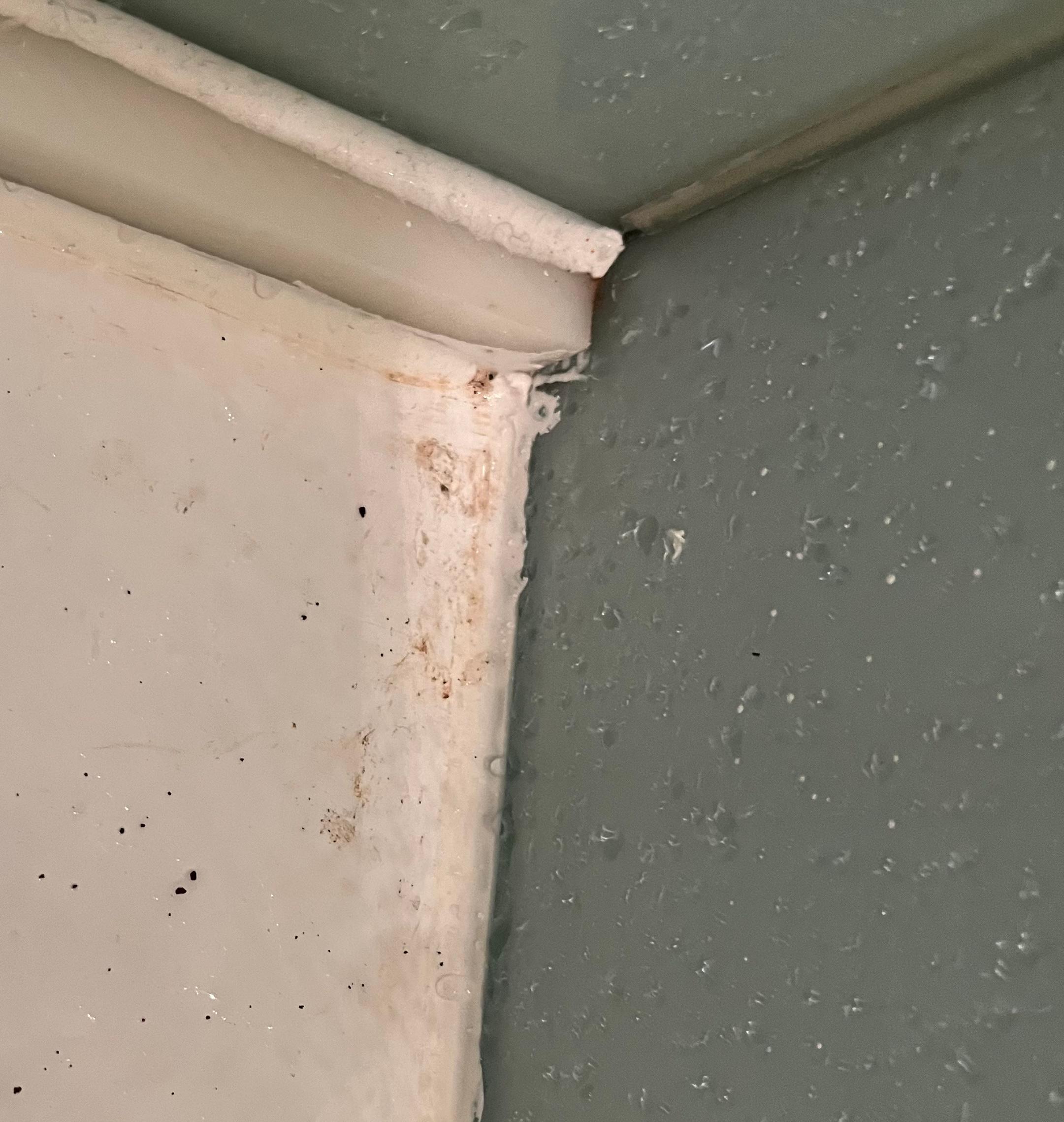 Esquinas de la bañadera 
