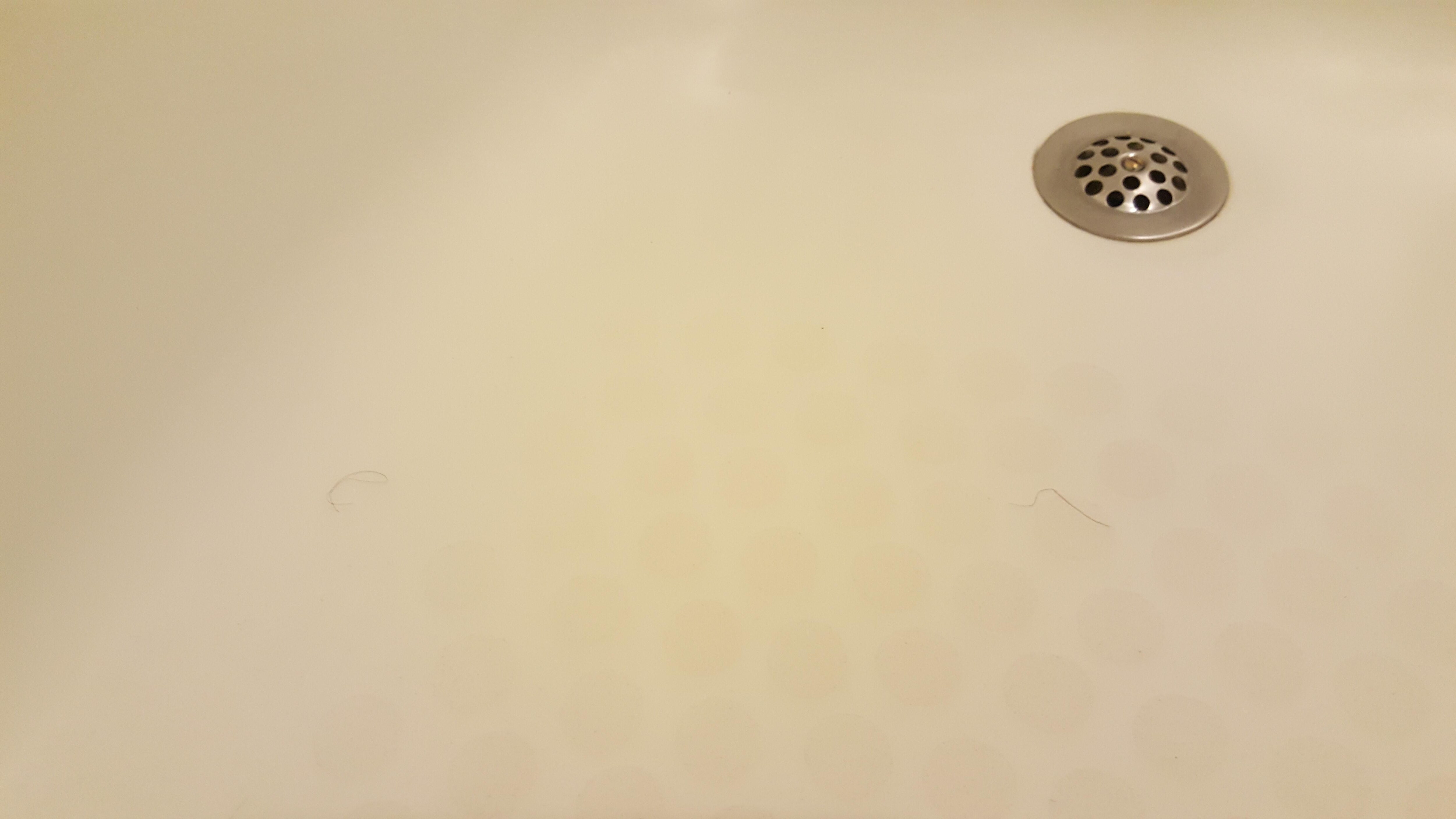 Dirty bath tub