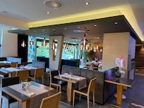 Perfektes FrĂŒhstĂŒck im modern gestylten 
Ambiente