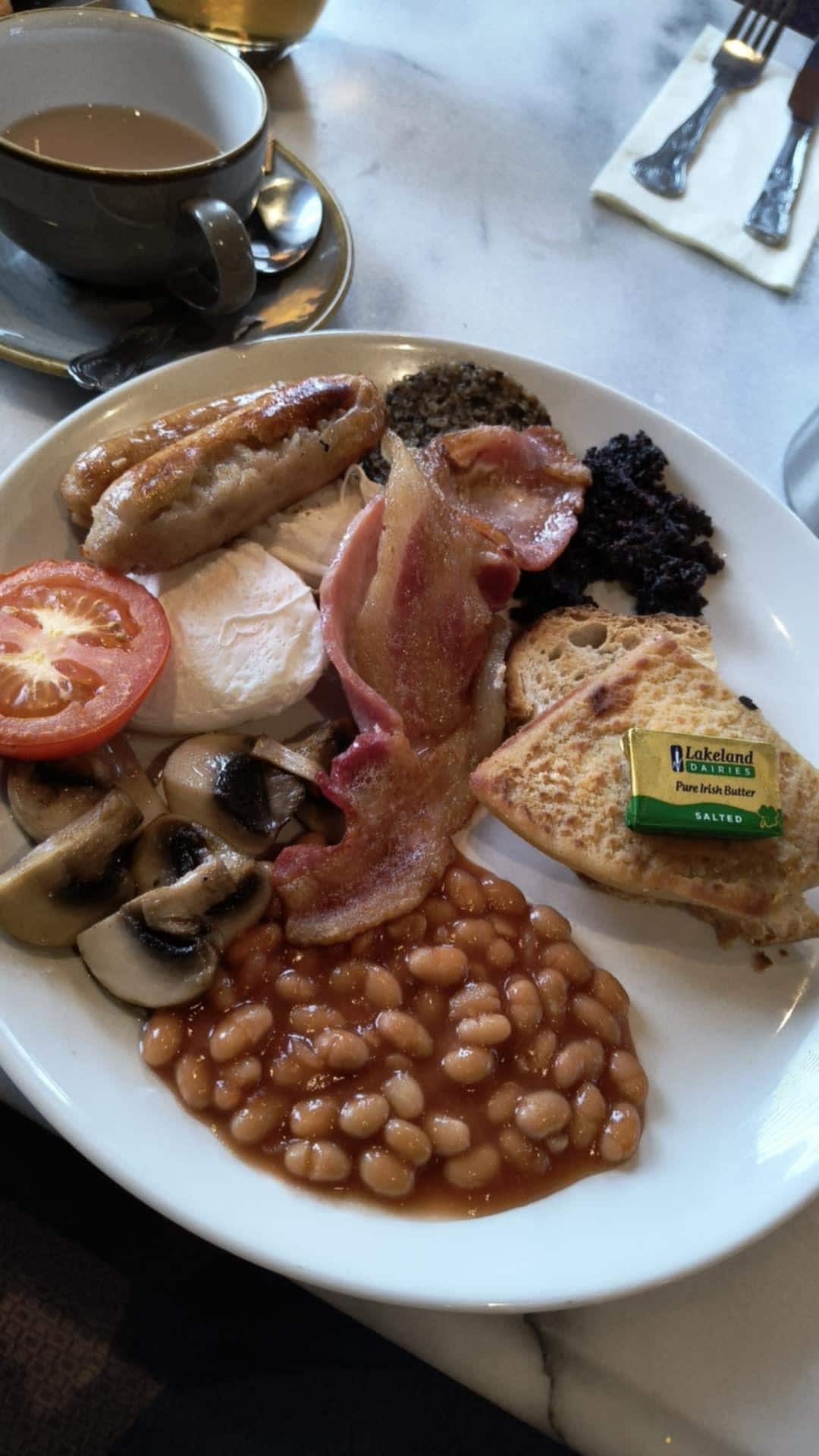 The Full Ferryhill Breakfast. A scrumptious treat!