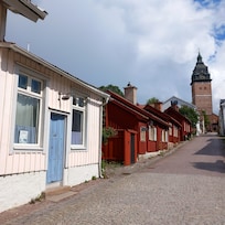 Das Häuschen am Fuße der Domkirche