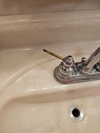 Handle for the sink