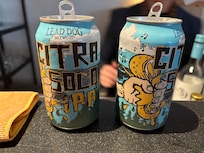 ホテルで夕方無料のビール
