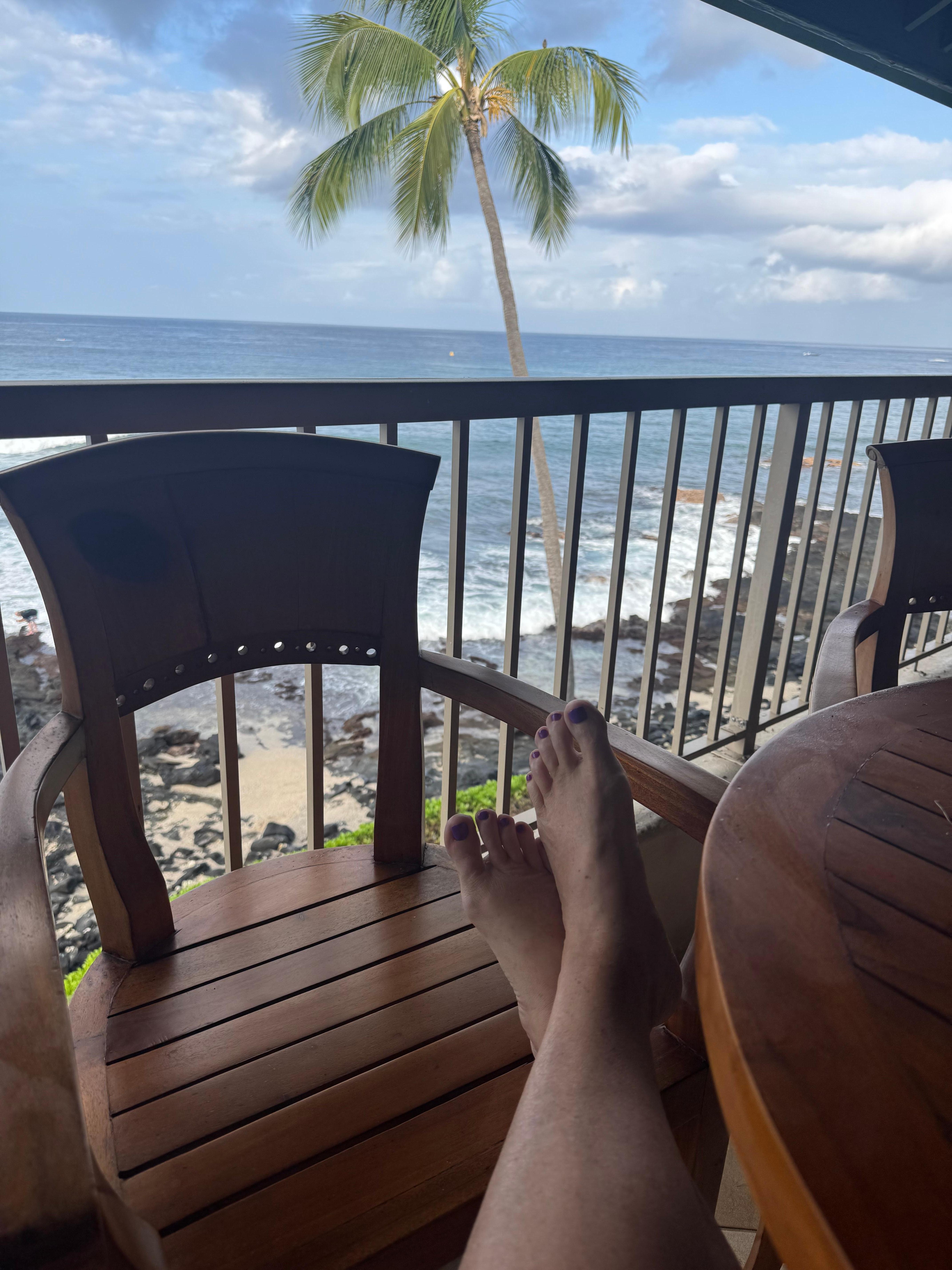 Relaxing on lanai 