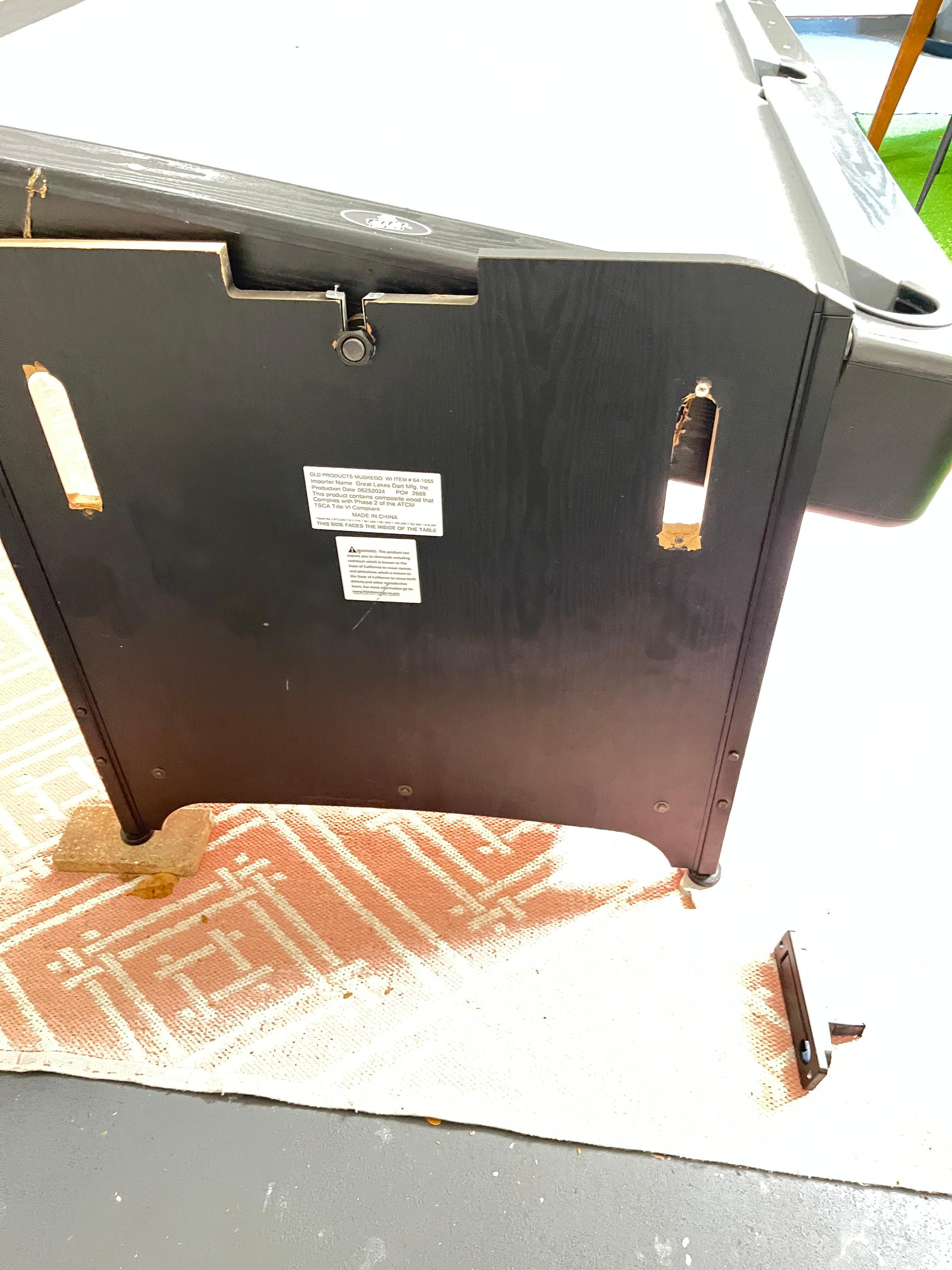 Air hockey broken mechanism 