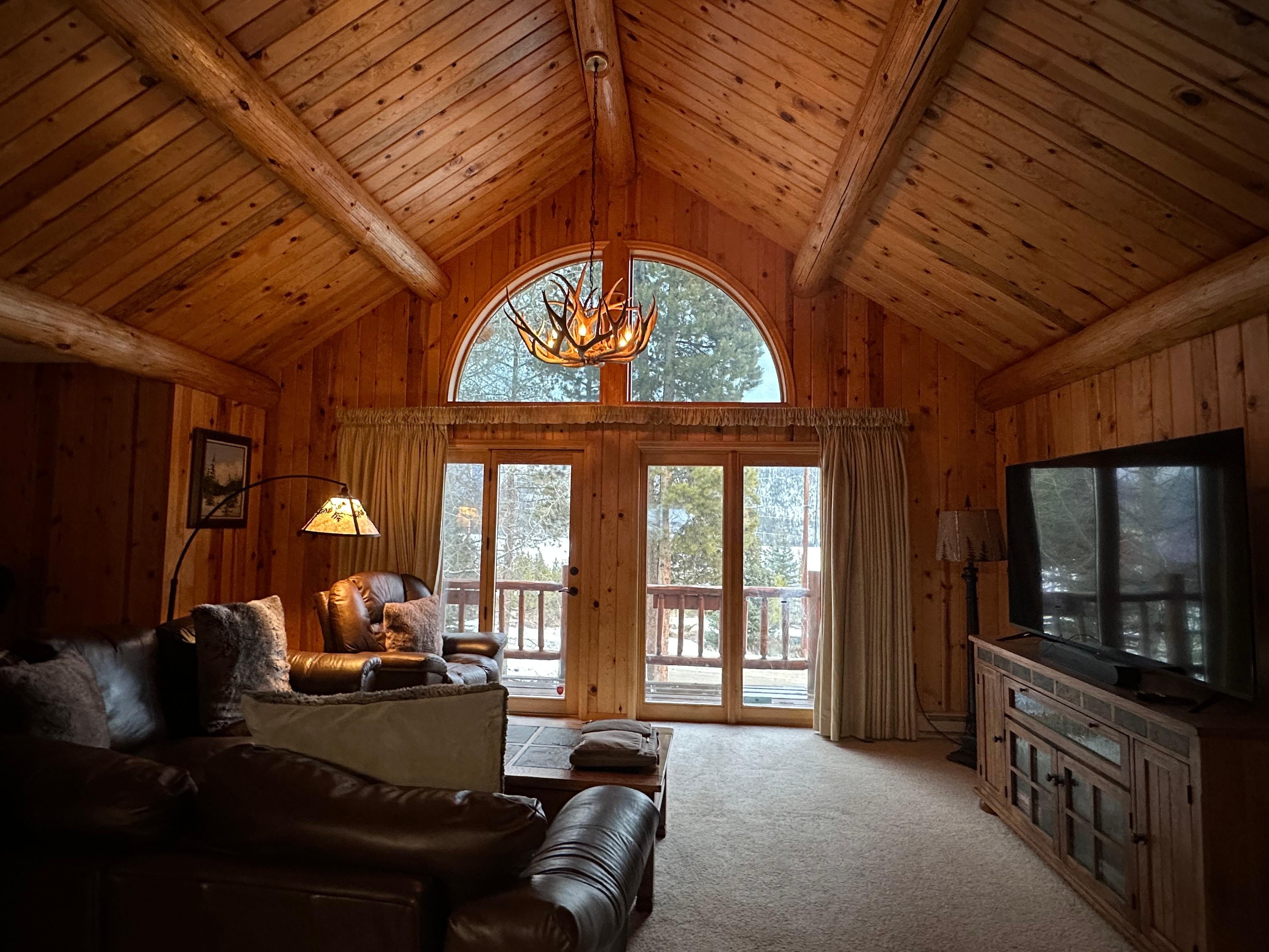 Main level living room