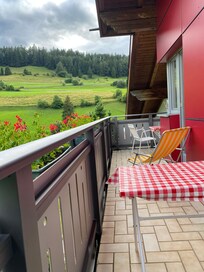 Balkon für beide Wohnungen