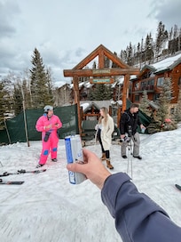 Midday break at the ski-in/ski-out entrance.