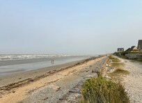 Strand vom Haus ca. 100 Meter entfernt