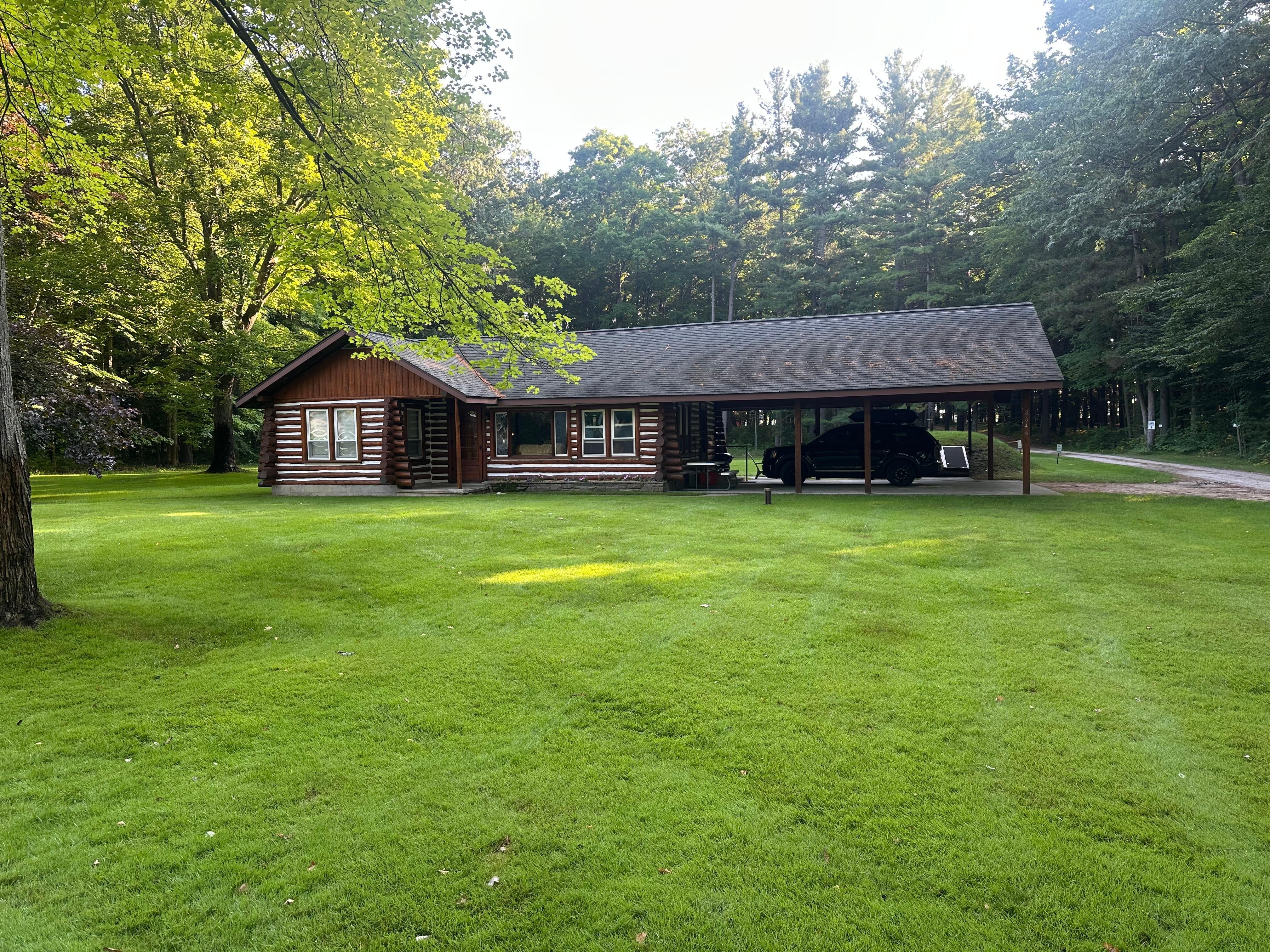 Property was updated and clean.  Covered area was perfect for the 1 rainy day we had 