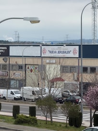 Vista desde mi ventana del hotel, muy cómoda y tranquila la zona!