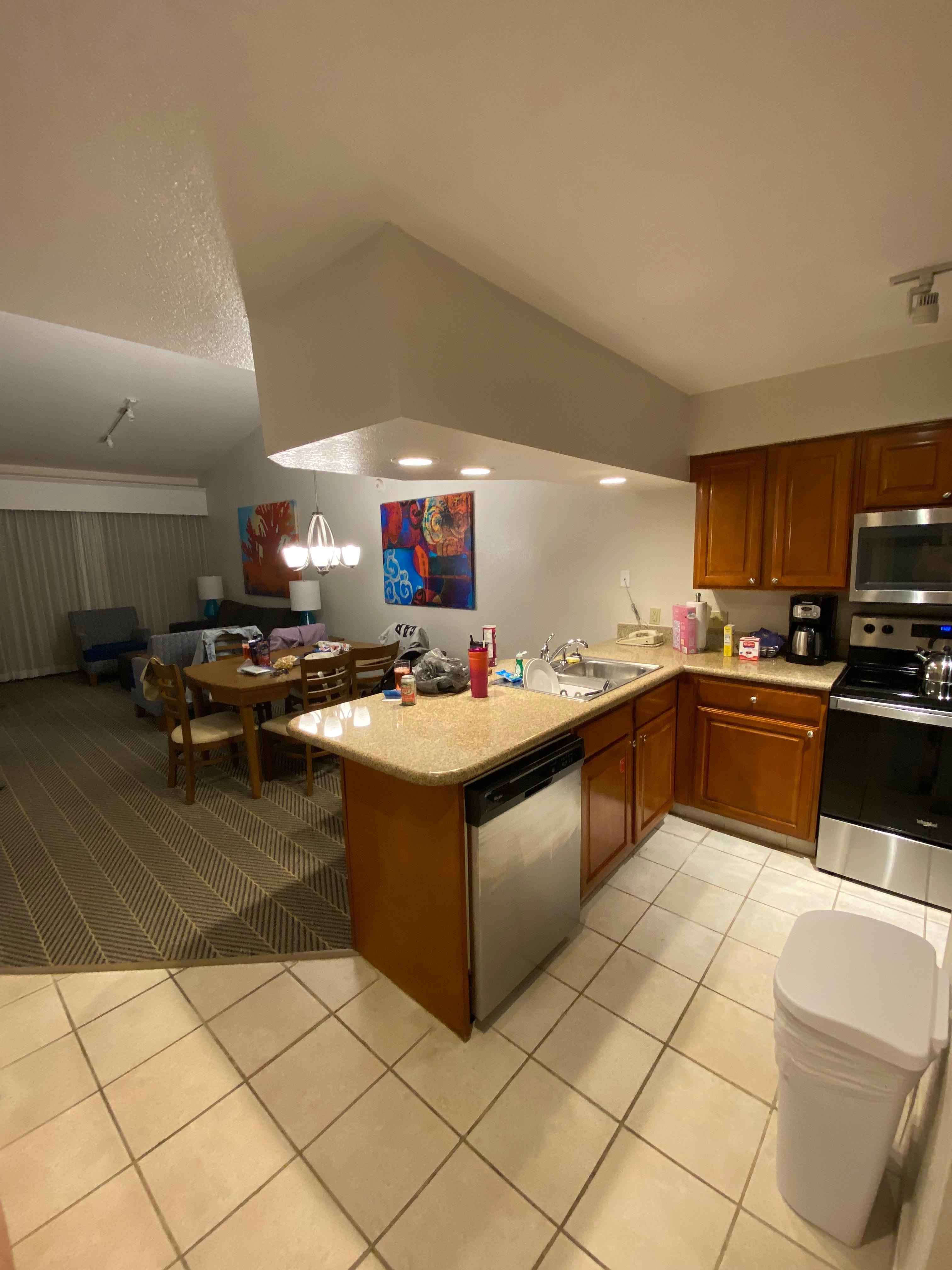 Fully equipped kitchen