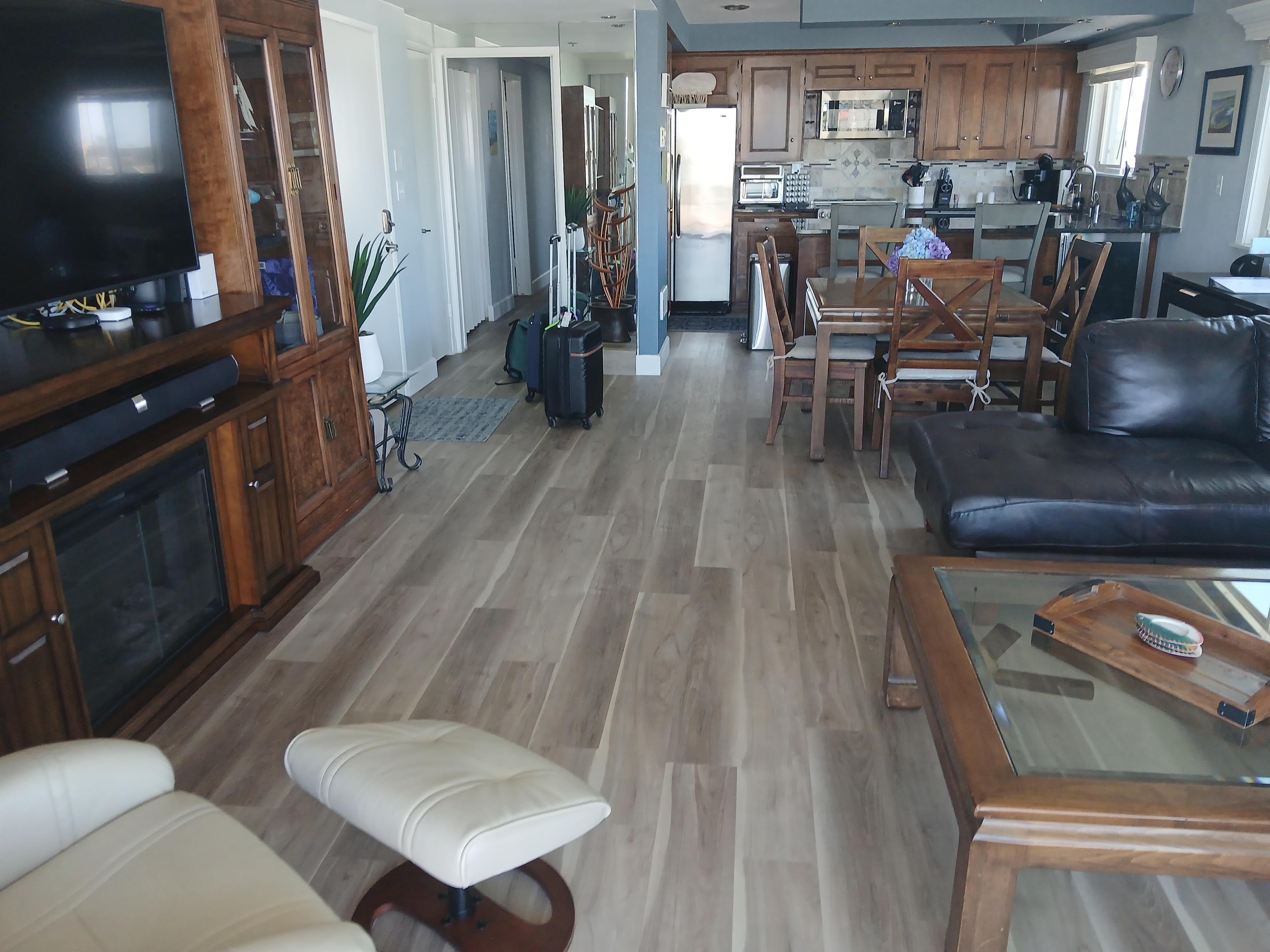 From sliding door towards kitchen