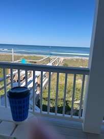View while playin games
