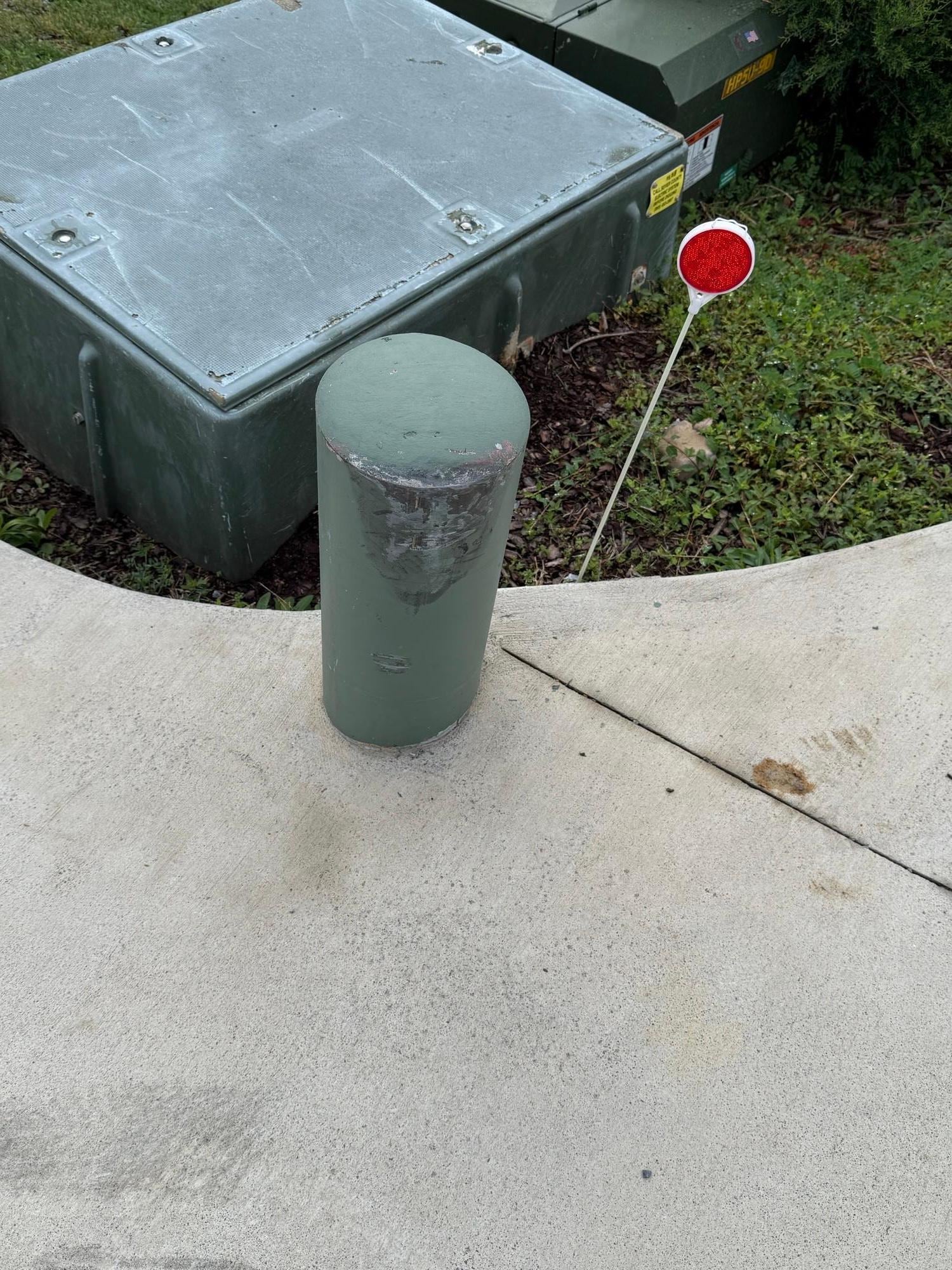 Concrete pillar that doesn't move.