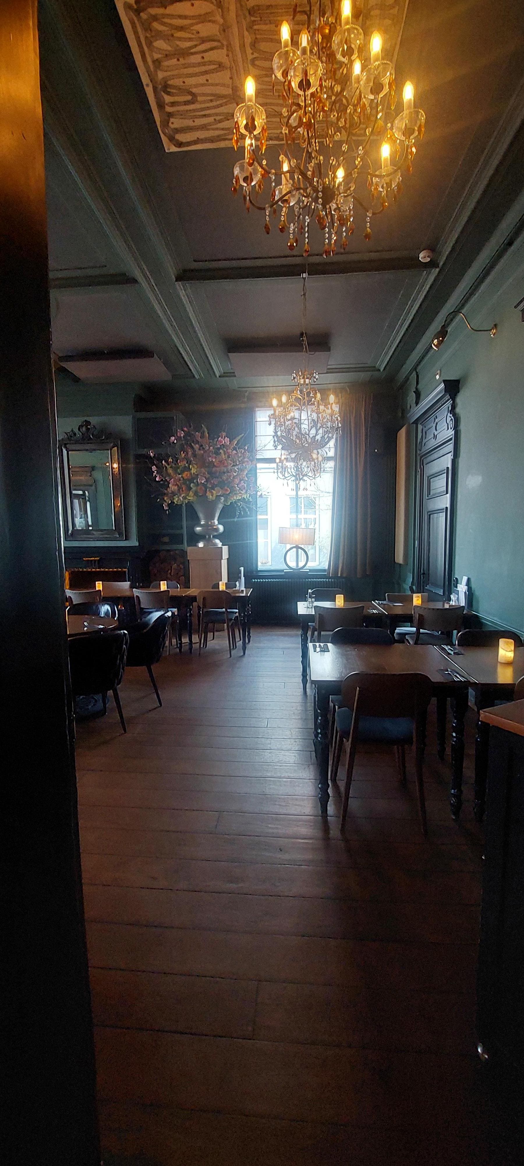 Resepsjon/bar/inngangsområde