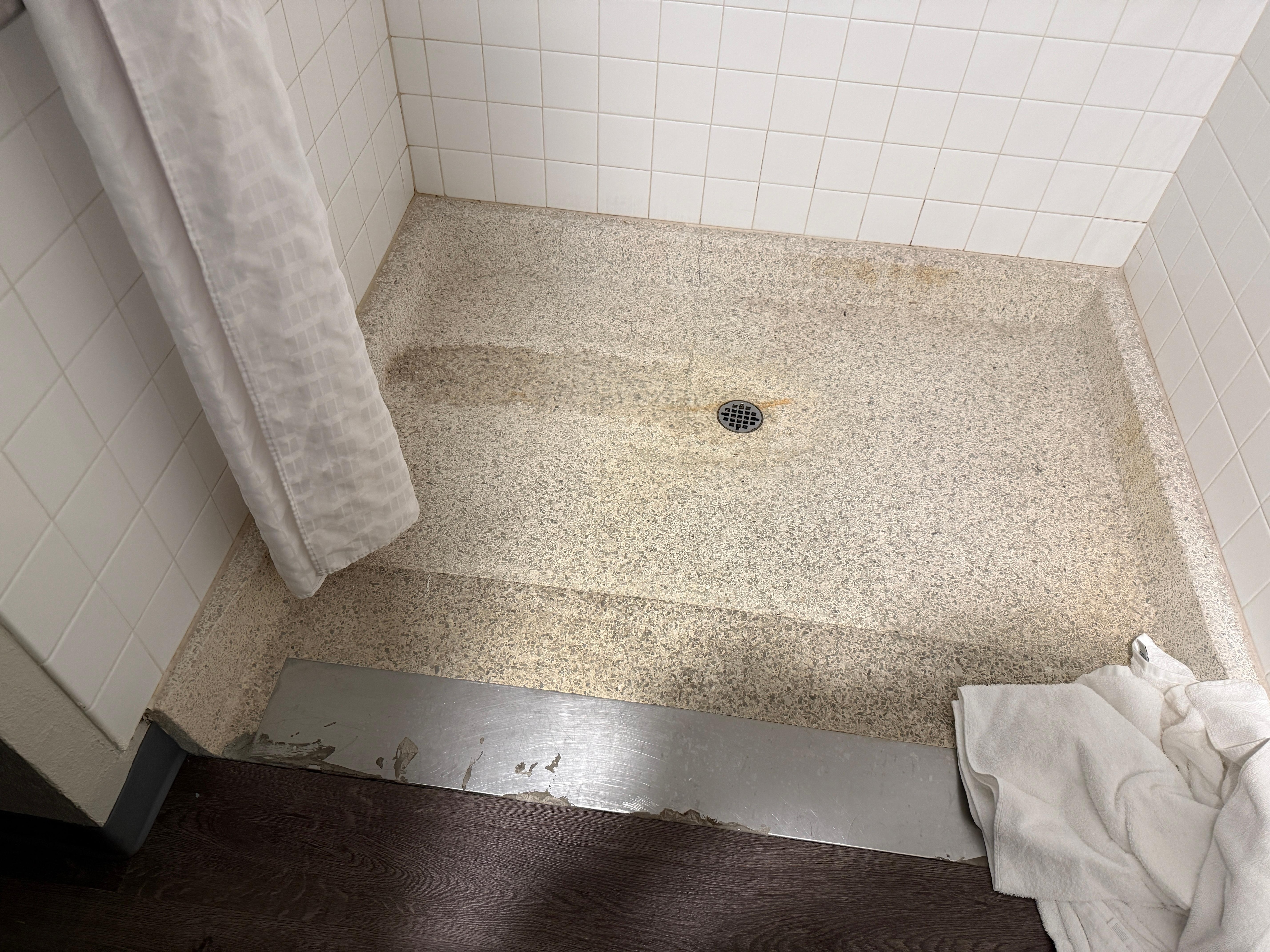 Absolutely disgusting shower 