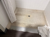 Absolutely disgusting shower